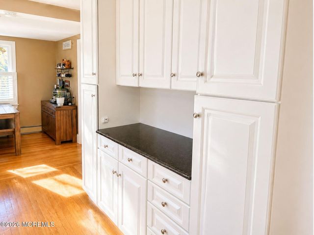 17 Walnut Place, West Long Branch, NJ 07764