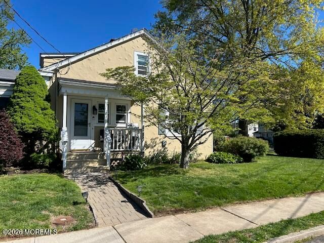 17 Walnut Place, West Long Branch, NJ 07764