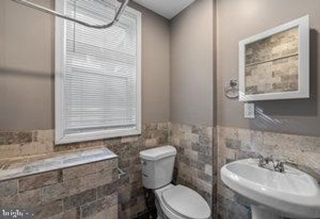 1635 ETTING ST, Philadelphia, PA 19145