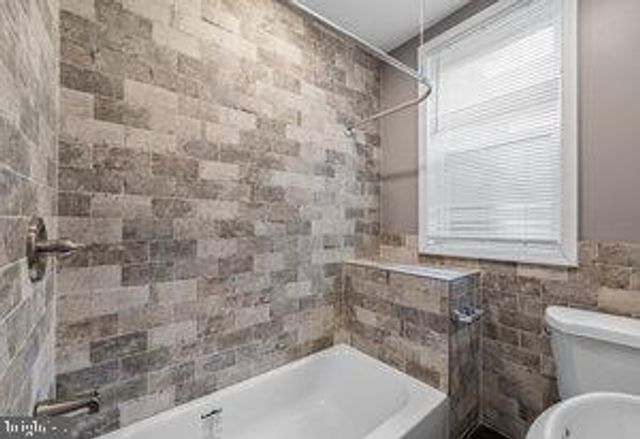 1635 ETTING ST, Philadelphia, PA 19145