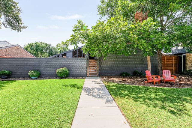 9123 Windcrest Drive, Dallas, TX 75243