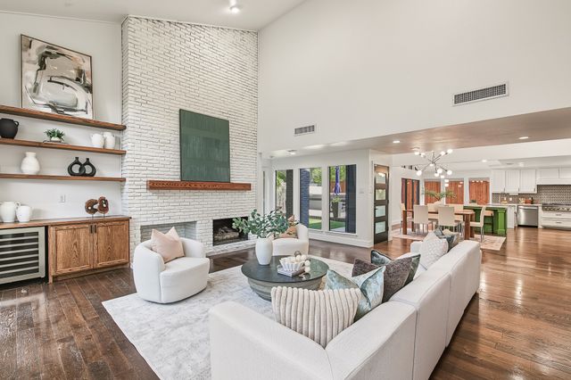 9123 Windcrest Drive, Dallas, TX 75243