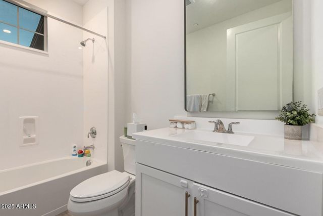 11300 N CASA DEGA Drive 1042, Surprise, AZ 85388