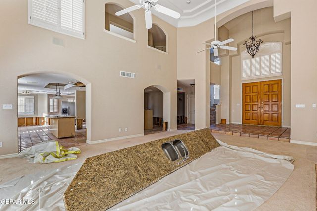 851 VIA ALEGRE Lane, El Paso, TX 79912