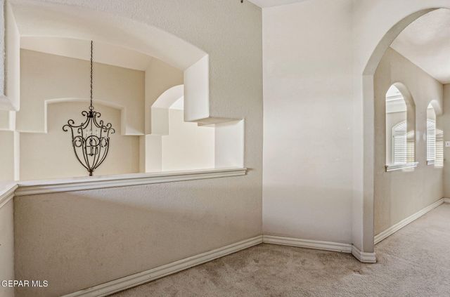 851 VIA ALEGRE Lane, El Paso, TX 79912