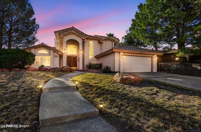 851 VIA ALEGRE Lane, El Paso, TX 79912