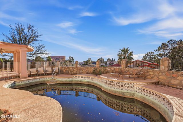 851 VIA ALEGRE Lane, El Paso, TX 79912