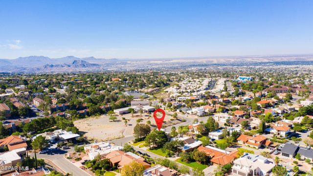 851 VIA ALEGRE Lane, El Paso, TX 79912