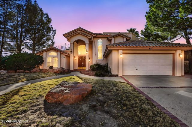 851 VIA ALEGRE Lane, El Paso, TX 79912