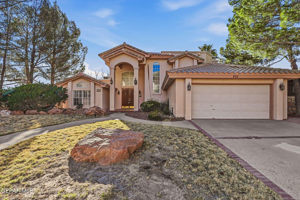 851 VIA ALEGRE Lane, El Paso, TX 79912