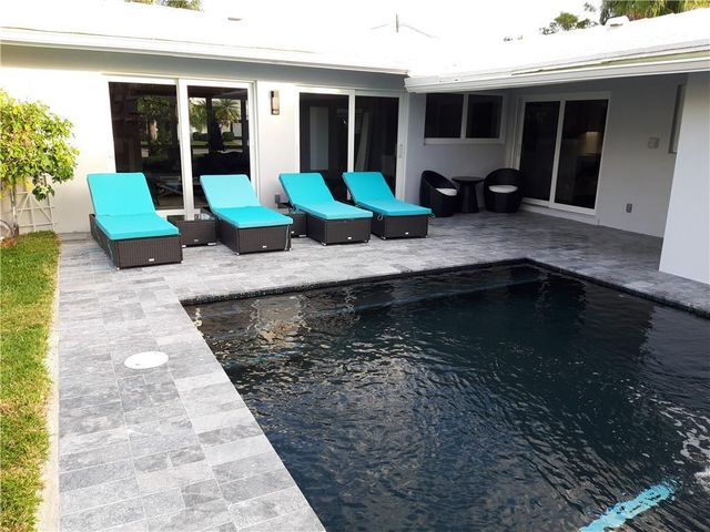 2417 BAYVIEW Drive, Fort Lauderdale, FL 33305