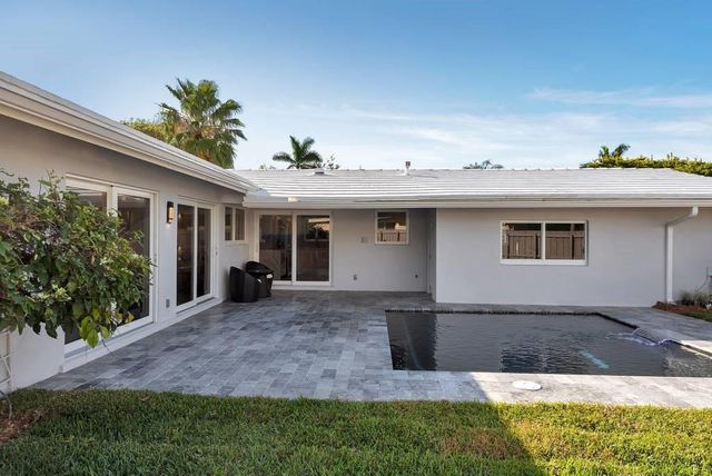 2417 BAYVIEW Drive, Fort Lauderdale, FL 33305