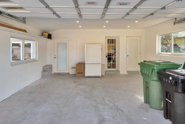 2417 BAYVIEW Drive, Fort Lauderdale, FL 33305