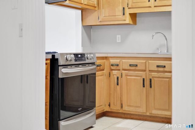 24 Dutton Place Way 24, Glastonbury, CT 06033