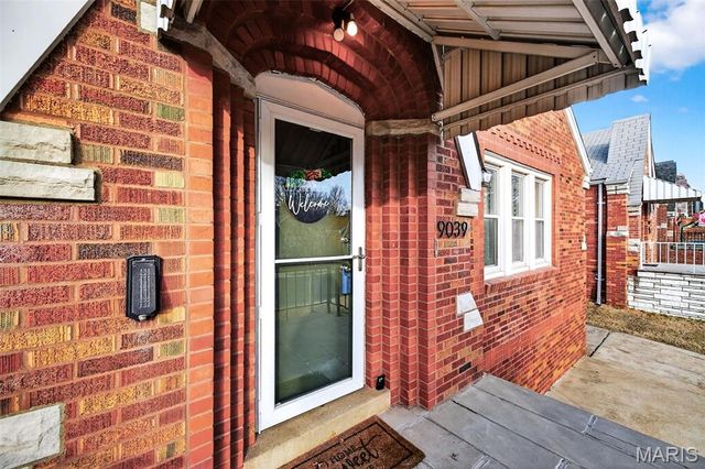 9039 Philo Avenue, St Louis, MO 63123