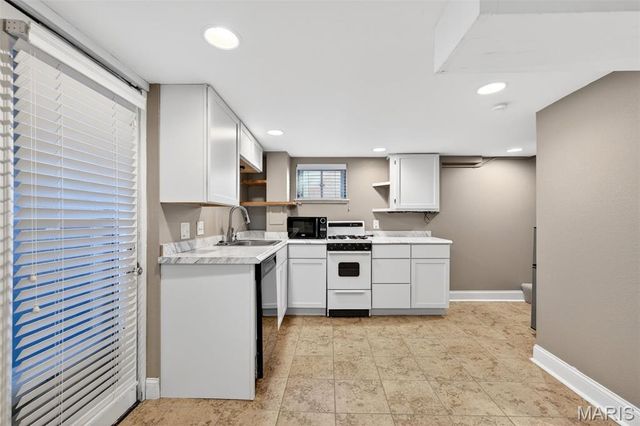 9039 Philo Avenue, St Louis, MO 63123