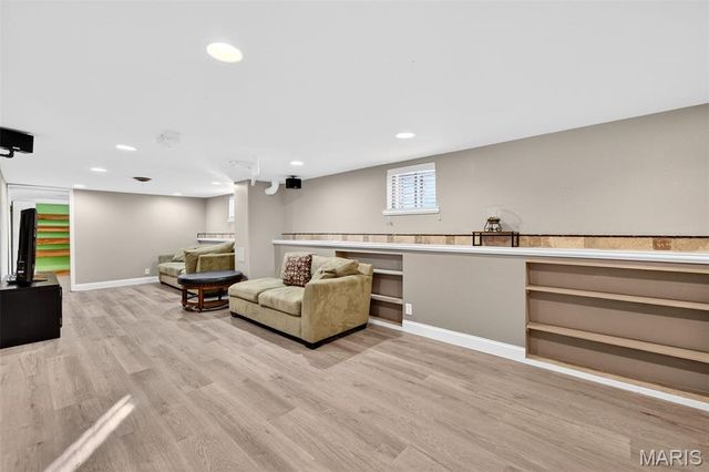 9039 Philo Avenue, St Louis, MO 63123