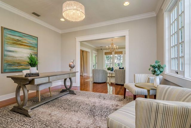 800 S OREGON AVENUE, Tampa, FL 33606