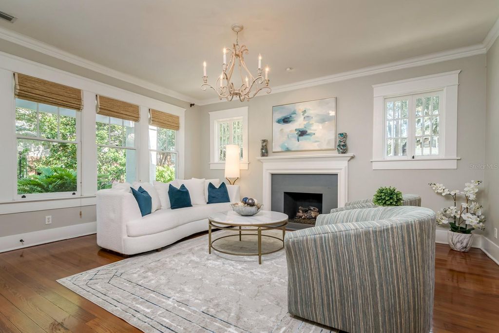 Image 3 of property listing at 800 S OREGON AVENUE, Tampa, FL 33606