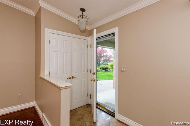 26616 Rouge River Drive, Dearborn Heights, MI 48127