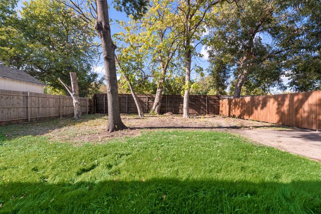 1623 Lansford Avenue, Dallas, TX 75224