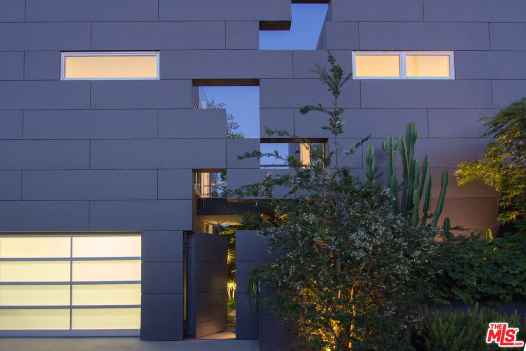 1201 CABRILLO Avenue, Venice, CA 90291 — exterior