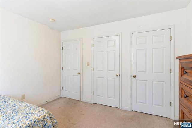 94 19th Avenue, Newark, NJ 07103