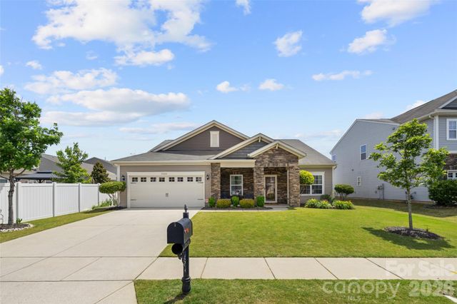 15214 Taylor Ridge Lane, Charlotte, NC 28273