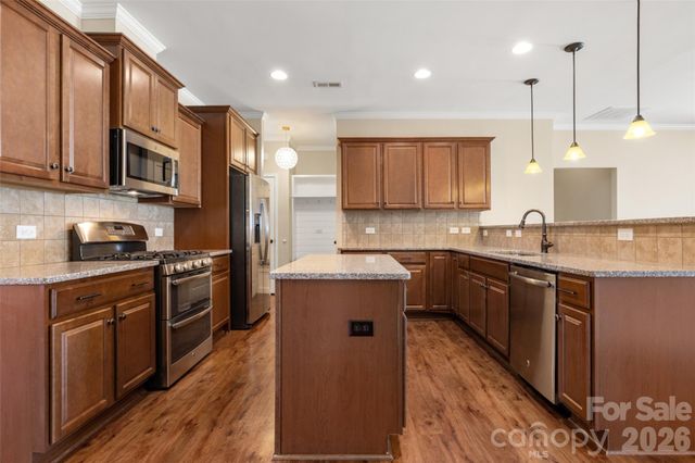 15214 Taylor Ridge Lane, Charlotte, NC 28273