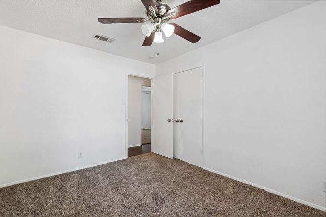 2712 N Bell Avenue, Denton, TX 76209