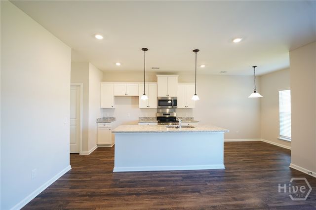 105 Exmoor Circle, Bloomingdale, GA 31302