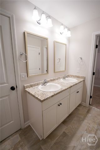 105 Exmoor Circle, Bloomingdale, GA 31302