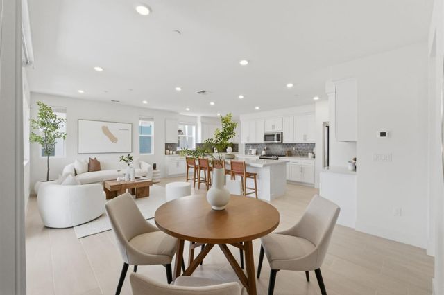 9960 Seawind Way, Newark, CA 94560