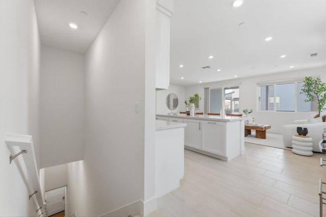 9960 Seawind Way, Newark, CA 94560