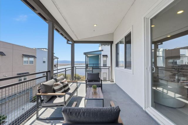 9960 Seawind Way, Newark, CA 94560