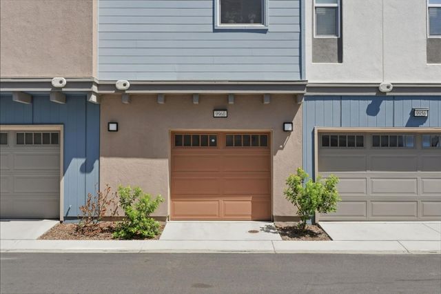 9960 Seawind Way, Newark, CA 94560