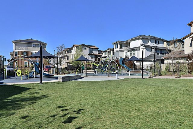 9960 Seawind Way, Newark, CA 94560