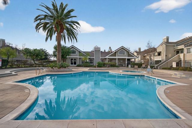 5964 Bridgeport Lake Way, San Jose, CA 95123