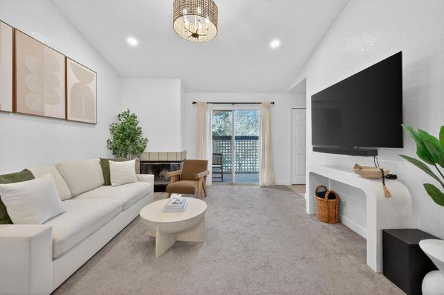 5964 Bridgeport Lake Way, San Jose, CA 95123