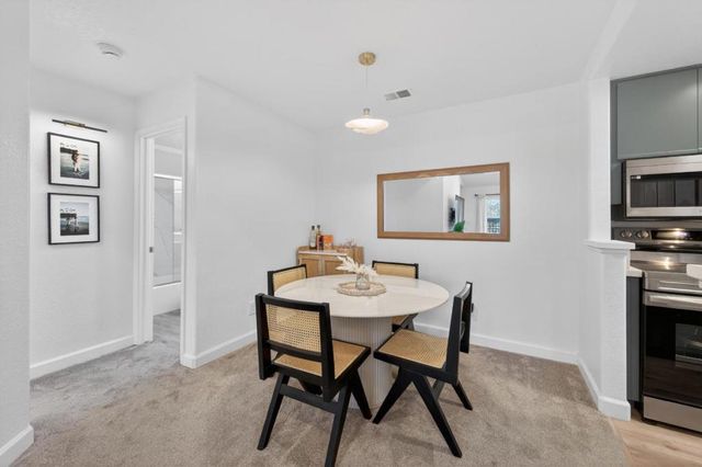 5964 Bridgeport Lake Way, San Jose, CA 95123