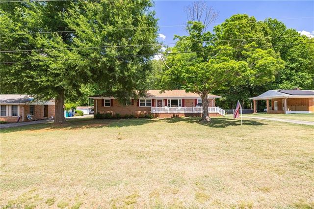 3213 Nc Highway 14, Reidsville, NC 27320