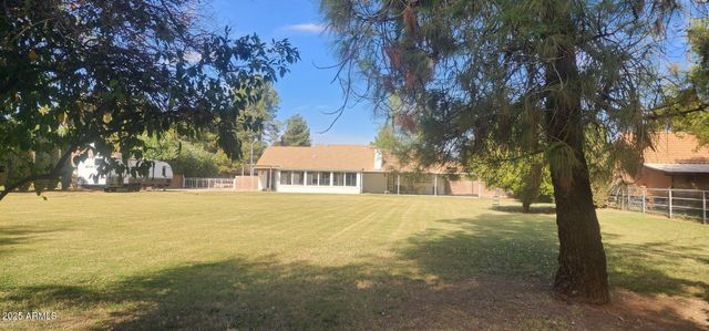 8803 W Christa Way, Tolleson, AZ 85353