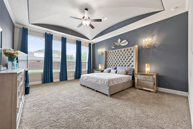 5323 Lockwood Bend Lane, Sugar Land, TX 77479