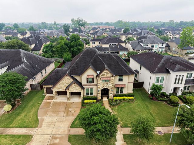 5323 Lockwood Bend Lane, Sugar Land, TX 77479