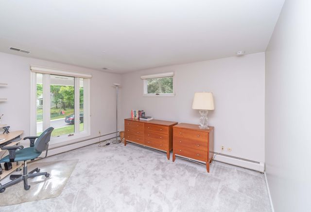 34150 Hunters Row, Farmington Hills, MI 48331