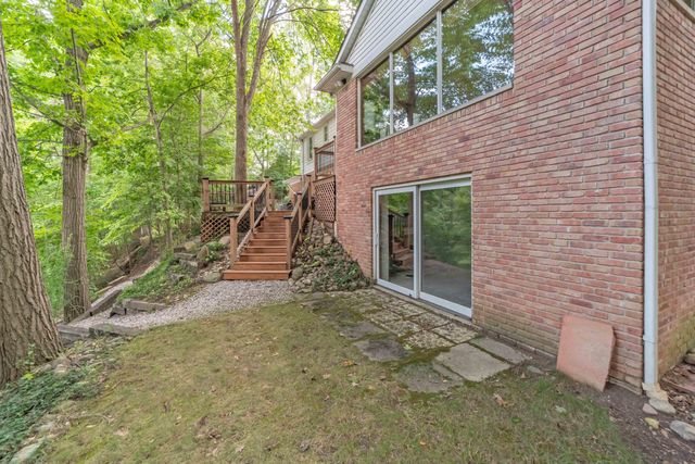 34150 Hunters Row, Farmington Hills, MI 48331