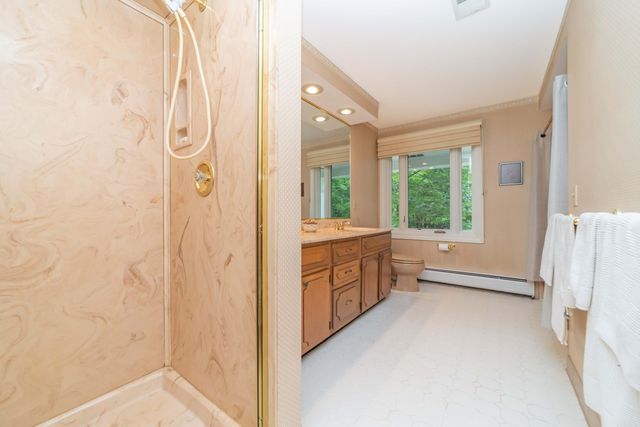 34150 Hunters Row, Farmington Hills, MI 48331