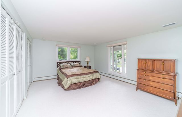 34150 Hunters Row, Farmington Hills, MI 48331