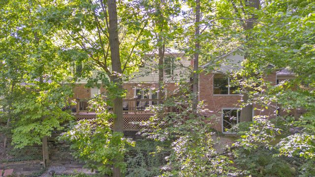 34150 Hunters Row, Farmington Hills, MI 48331
