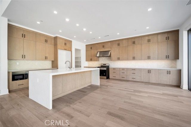 107 dolcetto, Irvine, CA 92602